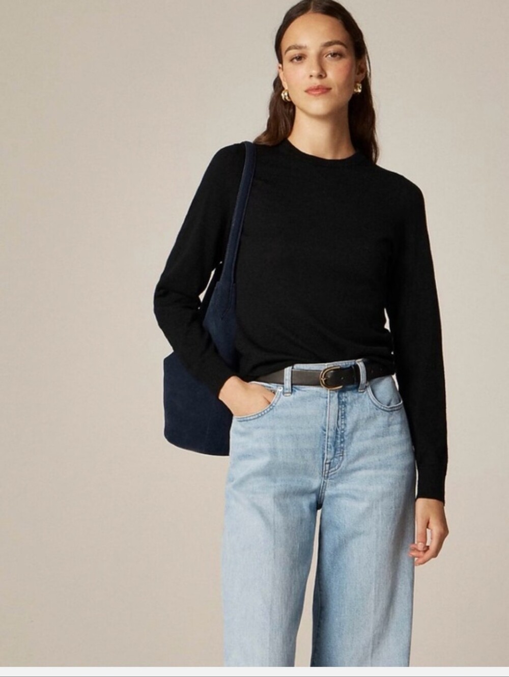 Everlane cashmere crewneck sweater